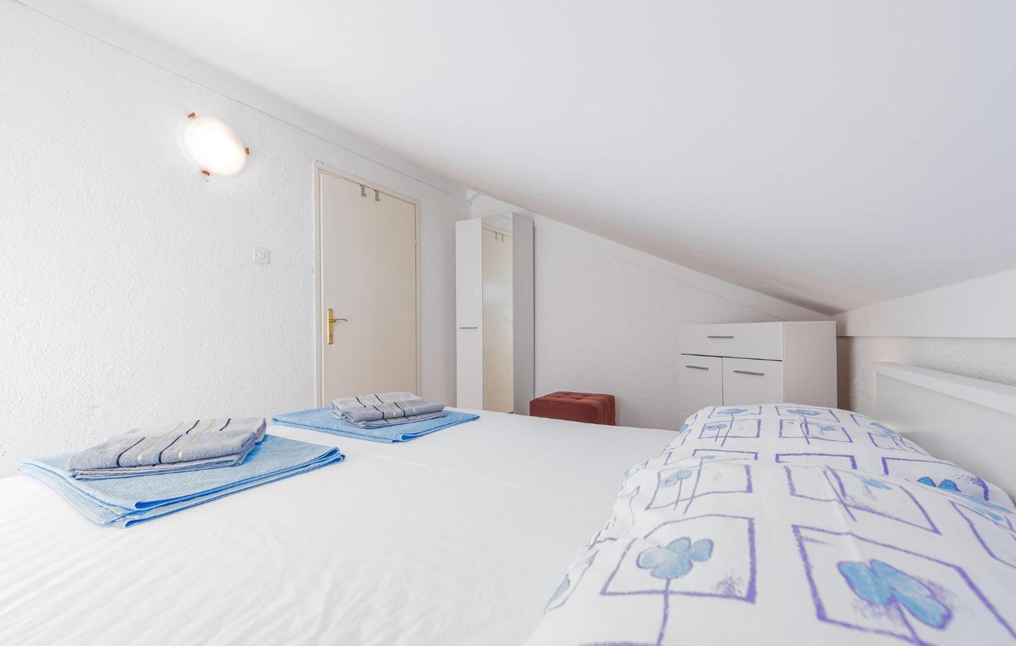 Nice Apartment In Potocnica With House Sea View Borovići Exterior foto